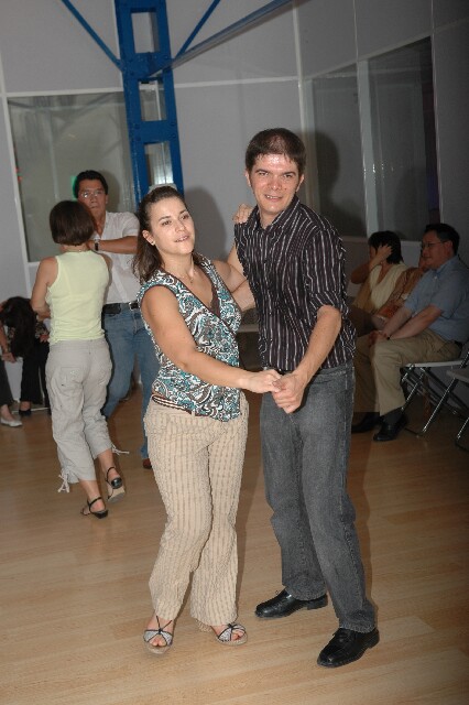 min 2008 06 28 aupra dance 106